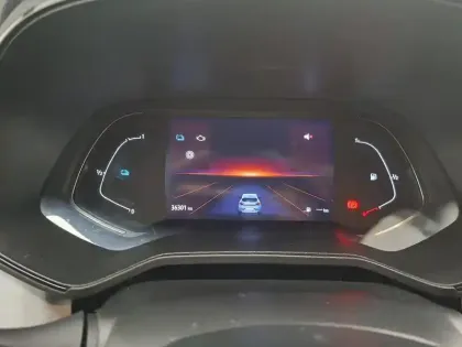 Photo 39 Renault Clio  E-Tech full hybrid 145