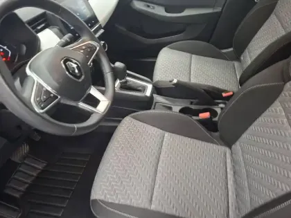 Photo 30 Renault Clio  E-Tech full hybrid 145