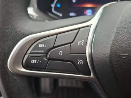 Photo 34 Renault Clio  E-Tech full hybrid 145