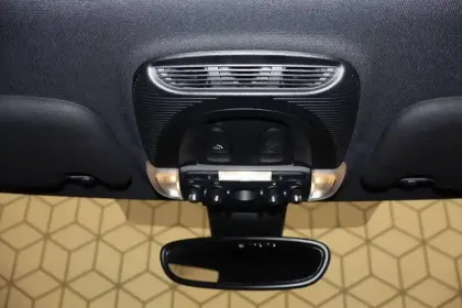 Photo 112 Mini Mini Hatch 3 Portes Cooper 136 ch DKG7