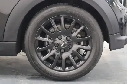 Photo 6 Mini Mini Hatch 3 Portes Cooper 136 ch DKG7