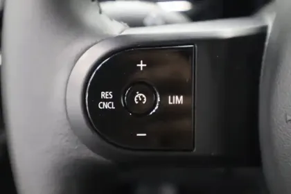 Photo 28 Mini Mini Hatch 3 Portes Cooper 136 ch DKG7