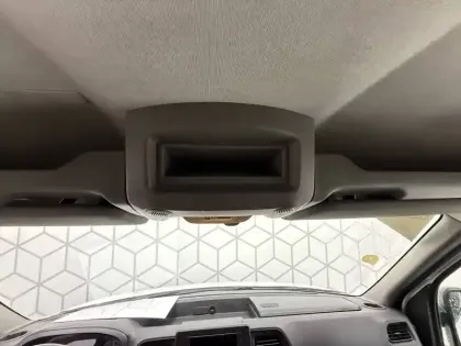 Photo 37 Renault Master  FGN TRAC F3500 L2H2 BLUE DCI 135