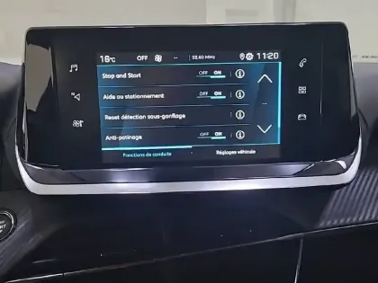 Photo 20 Peugeot 2008  BlueHDi 130 S&S EAT8