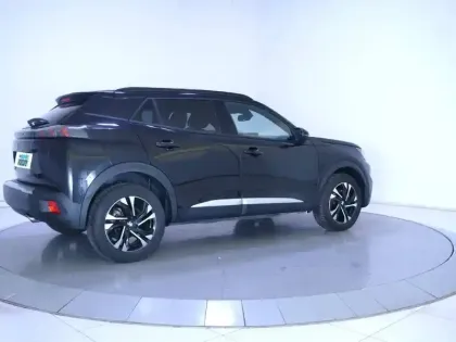 Photo 66 Peugeot 2008  BlueHDi 130 S&S EAT8