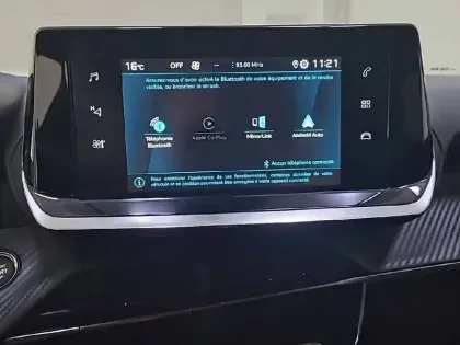 Photo 23 Peugeot 2008  BlueHDi 130 S&S EAT8