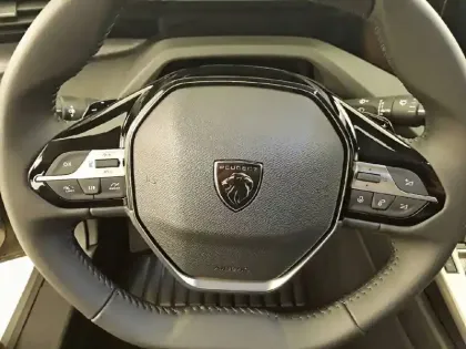 Photo 30 Peugeot 308  Hybrid 145 e-DCS6