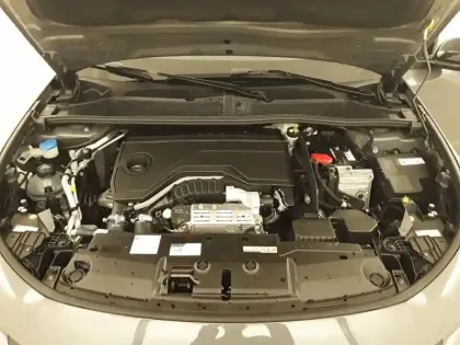 Photo 43 Peugeot 308  Hybrid 145 e-DCS6