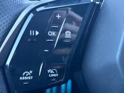 Photo 14 Peugeot 3008 Gén. III Ph1 GT 5