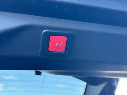 Photo 27 Peugeot 3008 Gén. III Ph1 GT 5