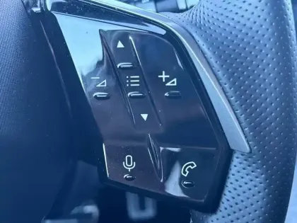 Photo 17 Peugeot 3008 Gén. III Ph1 GT 5