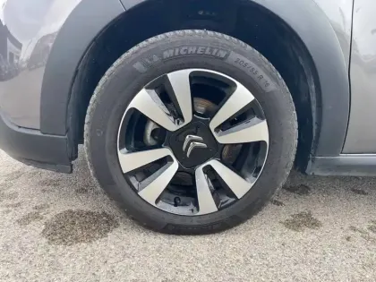 Photo 35 Citroën C3  BlueHDi 100 S&S BVM6