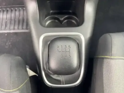 Photo 74 Citroën C3  BlueHDi 100 S&S BVM6