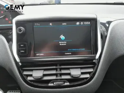 Photo 16 Peugeot 2008  PureTech 110ch S&S EAT6