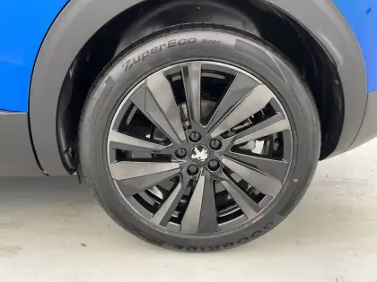 Photo 79 Peugeot 3008  Hybrid 225 e-EAT8