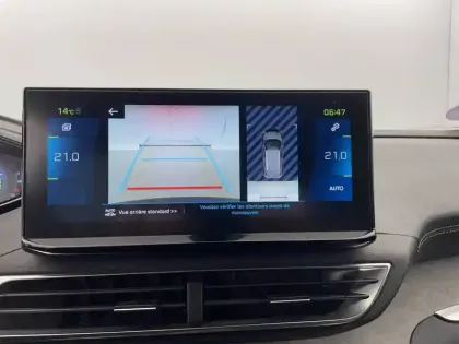 Photo 89 Peugeot 3008  Hybrid 225 e-EAT8