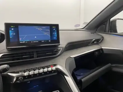 Photo 91 Peugeot 3008  Hybrid 225 e-EAT8