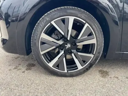 Photo 8 Peugeot 208  PureTech 100 S&S EAT8