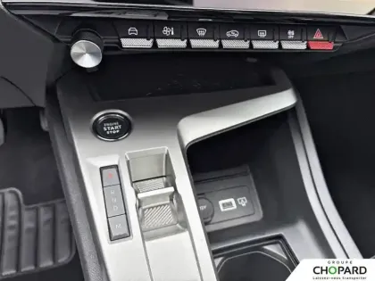 Photo 54 Peugeot 308  Hybrid 145 e-DCS6