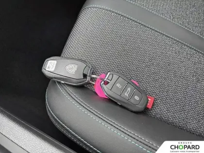 Photo 55 Peugeot 308  Hybrid 145 e-DCS6