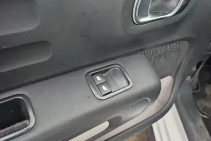 Photo 54 Citroën C3 Gén. III Ph2 C-Series 5