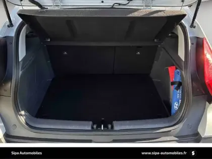 Photo 11 Hyundai Bayon  1.0 T-GDi 100 Hybrid 48V