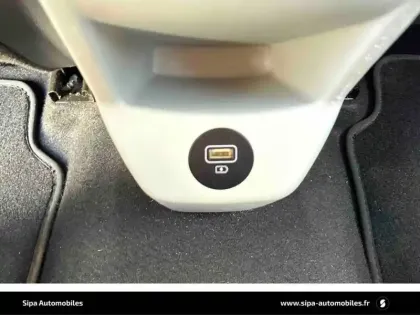 Photo 44 Hyundai Bayon  1.0 T-GDi 100 Hybrid 48V