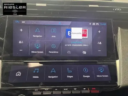 Photo 17 Peugeot 408  PHEV 225 e-EAT8