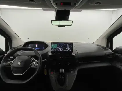 Photo 29 Peugeot Partner  FOURGON XL 950 KG BLUEHDI 130 S&S BVM6