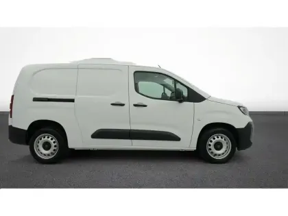 Photo 9 Peugeot Partner  FOURGON XL 950 KG BLUEHDI 130 S&S BVM6