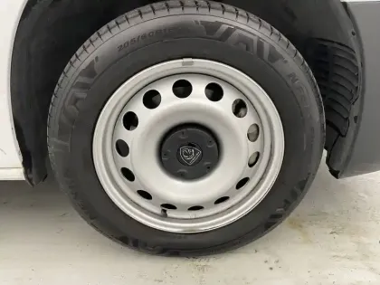 Photo 17 Peugeot Partner  FOURGON XL 950 KG BLUEHDI 130 S&S BVM6