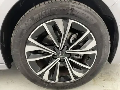 Photo 32 Peugeot 508  BlueHDi 130 ch S&S EAT8