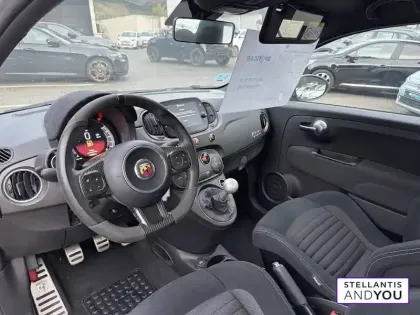Photo 42 Abarth 500 695 1.4 Turbo 16V T-Jet 180 ch BVM5