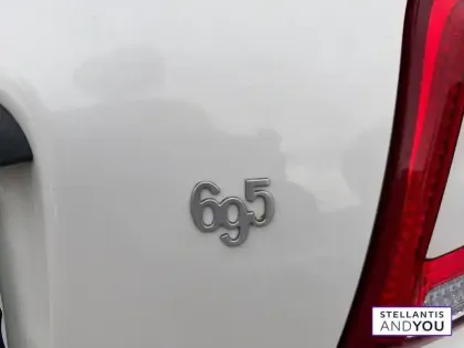 Photo 36 Abarth 500 695 1.4 Turbo 16V T-Jet 180 ch BVM5