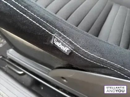 Photo 50 Abarth 500 695 1.4 Turbo 16V T-Jet 180 ch BVM5