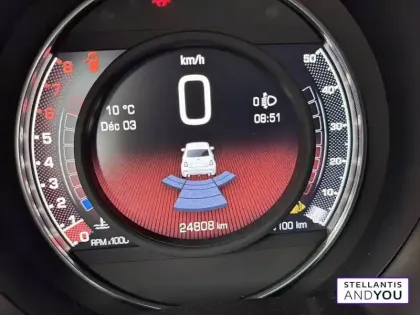 Photo 24 Abarth 500 695 1.4 Turbo 16V T-Jet 180 ch BVM5