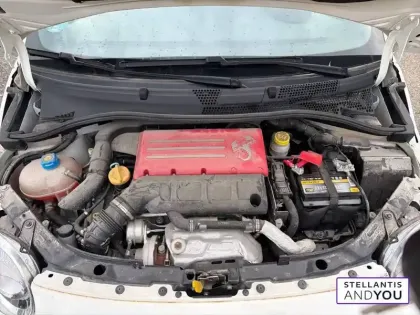 Photo 13 Abarth 500 695 1.4 Turbo 16V T-Jet 180 ch BVM5