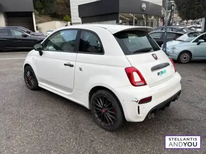 Photo 37 Abarth 500 695 1.4 Turbo 16V T-Jet 180 ch BVM5