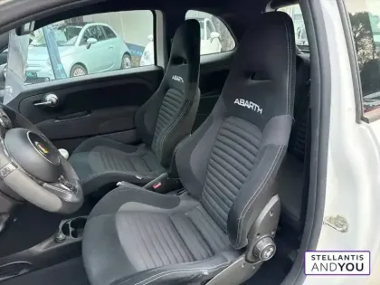 Photo 39 Abarth 500 695 1.4 Turbo 16V T-Jet 180 ch BVM5