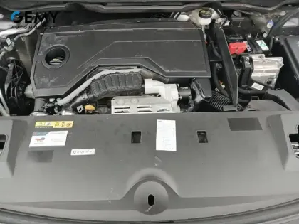 Photo 11 Peugeot 3008  Hybrid 136 e-DCS6