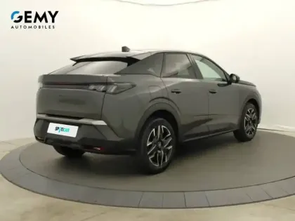 Photo 17 Peugeot 3008  Hybrid 136 e-DCS6