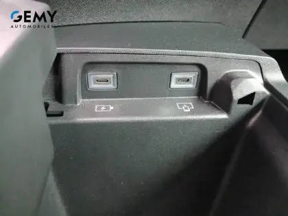 Photo 41 Peugeot 3008  Hybrid 136 e-DCS6