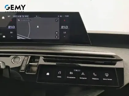 Photo 13 Peugeot 3008  Hybrid 136 e-DCS6