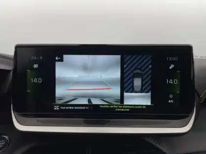 Photo 25 Peugeot 208  PureTech 100 S&S BVM6