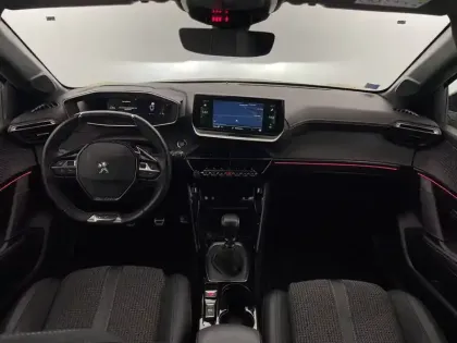 Photo 29 Peugeot 208  PureTech 100 S&S BVM6