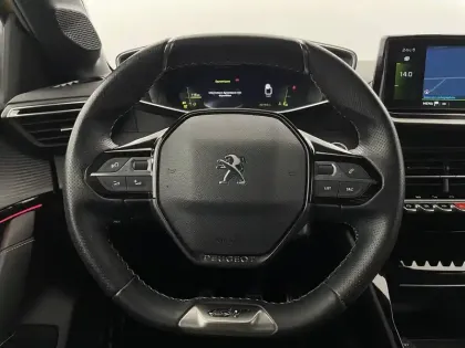 Photo 22 Peugeot 208  PureTech 100 S&S BVM6