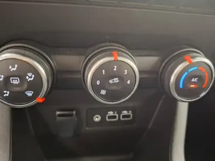 Photo 42 Renault Clio  TCe 90