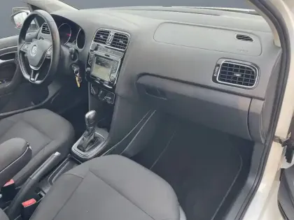 Photo 17 Volkswagen Polo  1.4 TDI 90 BMT DSG7