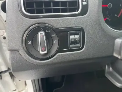 Photo 27 Volkswagen Polo  1.4 TDI 90 BMT DSG7