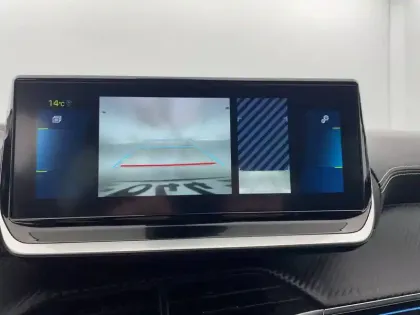 Photo 25 Peugeot 208  Electrique 50 kWh 136ch